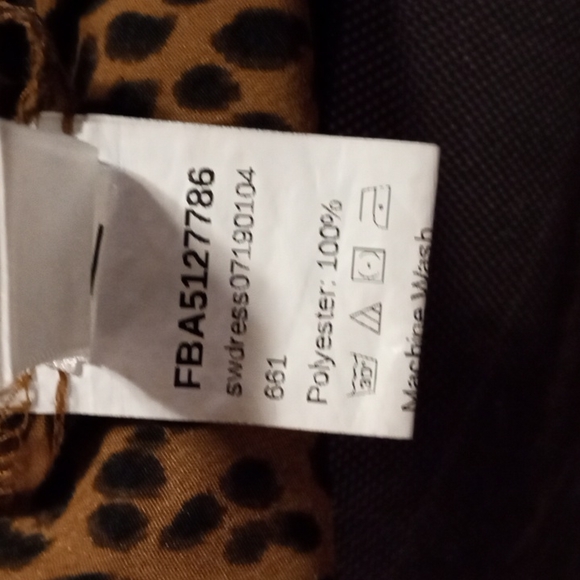 Dress - Picture 5 of 5